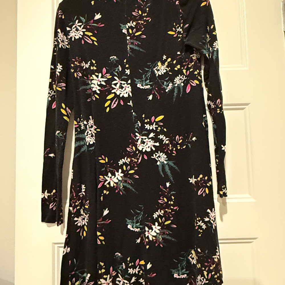 3/10$ Black Floral Swing Dress - Picture 2 of 4